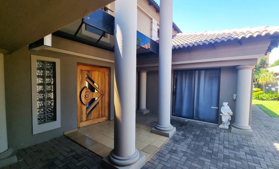 5 Bedroom Property for Sale in Melodie North West